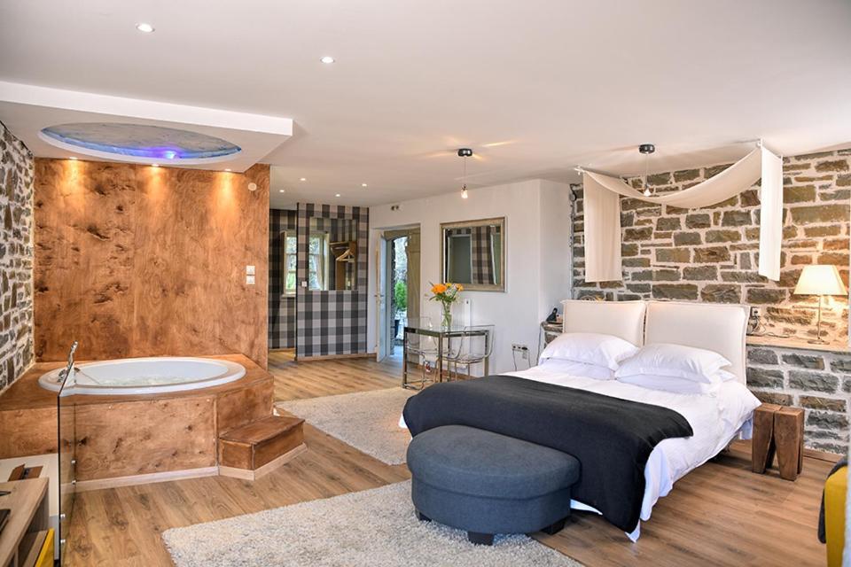 Mikro Papigo 1700 Hotel & Spa Zewnętrze zdjęcie